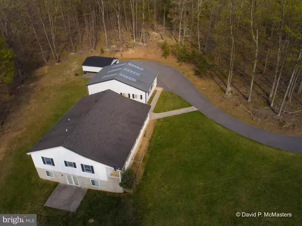 Hedgesville, WV 25427,415 TURQUOISE DR