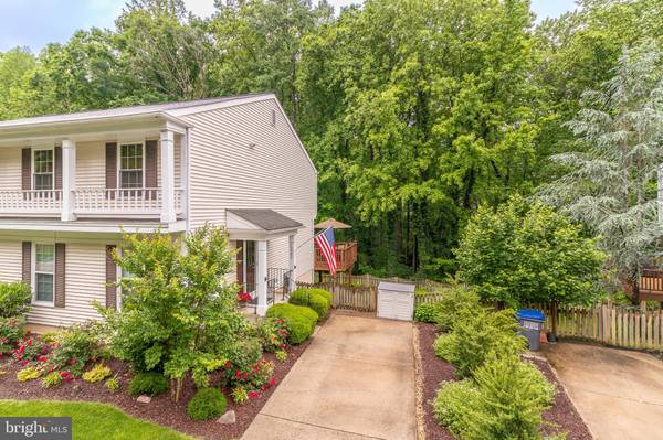 10582 REEDS LANDING CIR, Burke, VA 22015