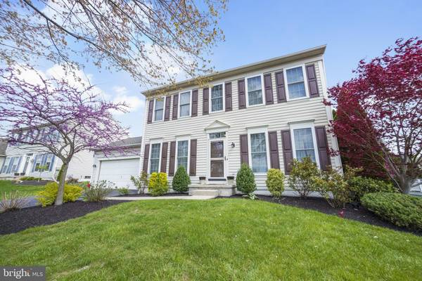 4 ROSEFIELD DR, Newtown, PA 18940