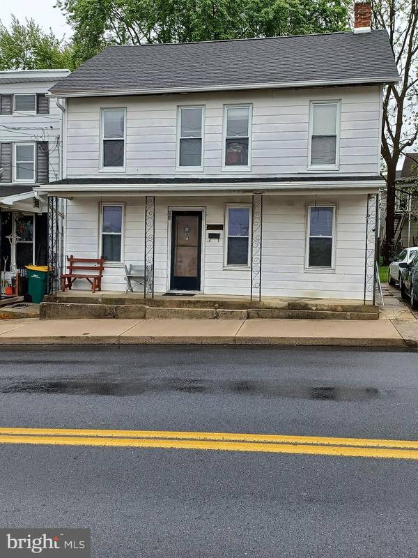 23 CUMBERLAND VALLEY AVE, Waynesboro, PA 17268