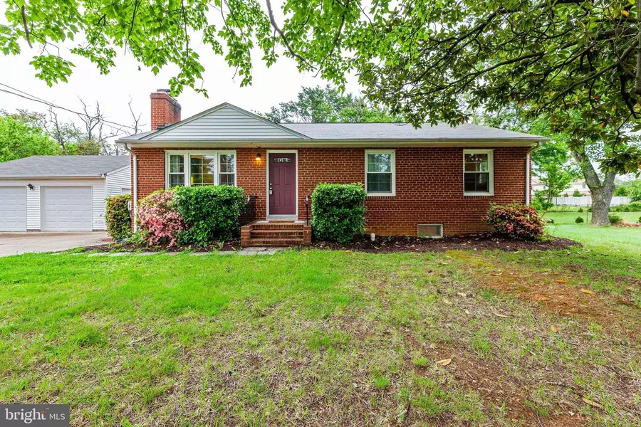 6318 LINCOLNIA RD, Alexandria, VA 22312