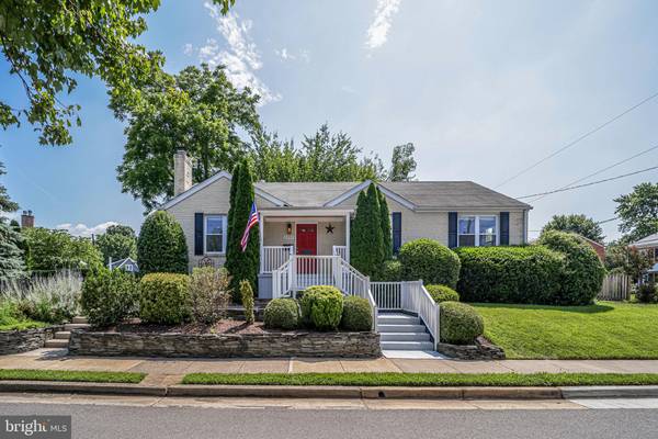 2203 LA GRANDE AVE, Alexandria, VA 22301