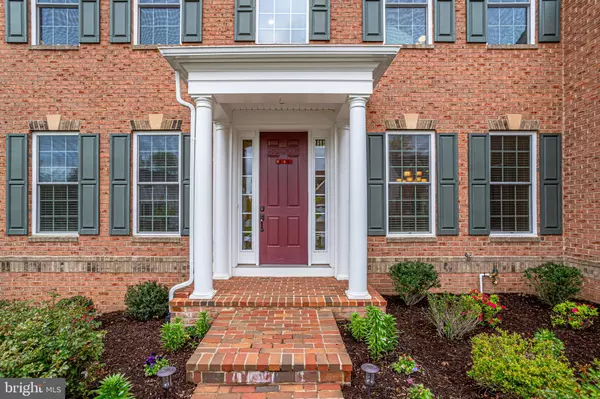 Alexandria, VA 22308,1381 BISHOP CREST CT