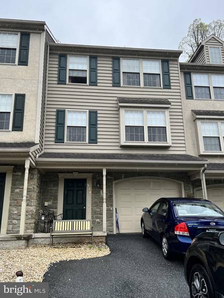 534 INDIAN ROCK CIR, Elizabethtown, PA 17022