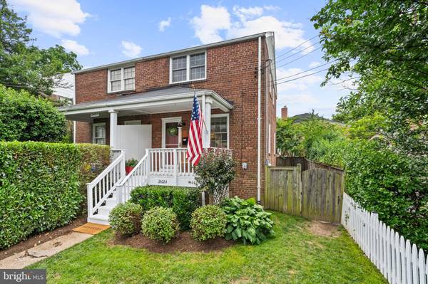 2402 E RANDOLPH AVE #A, Alexandria, VA 22301