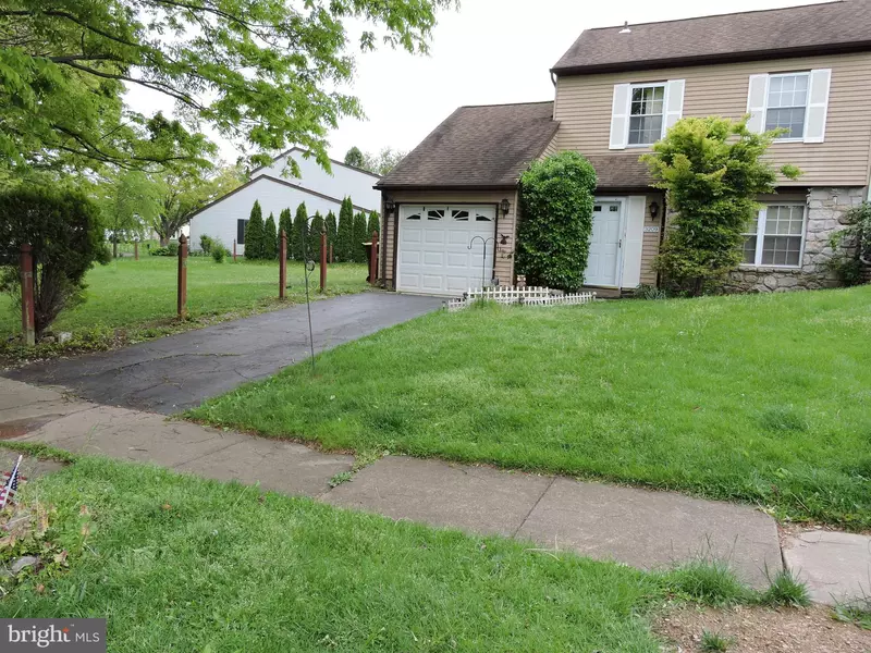 3209 ELLINGTON CT, Bensalem, PA 19020