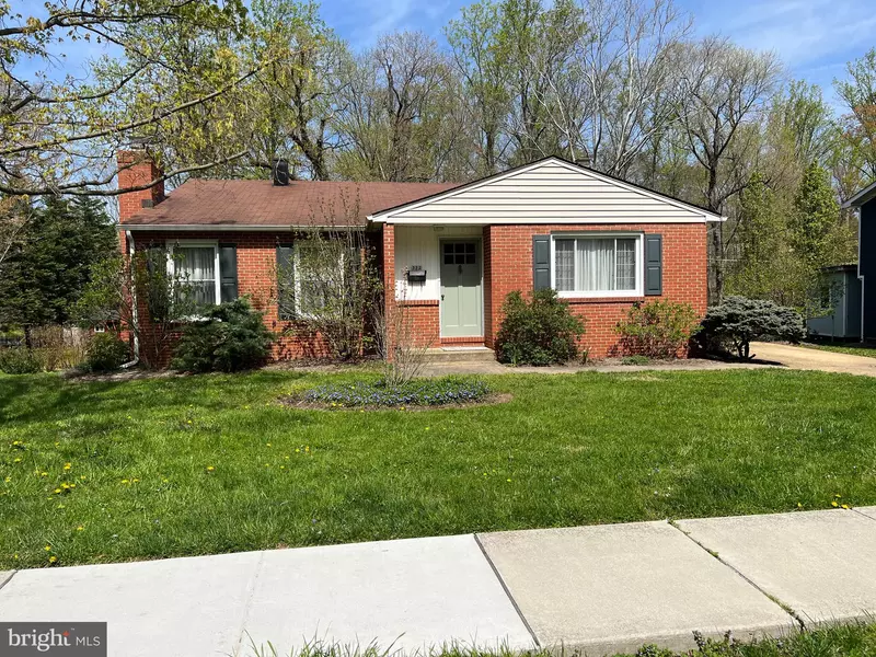 332 STONEWALL RD, Catonsville, MD 21228