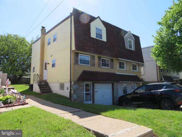 2809 WELSH RD, Philadelphia, PA 19152