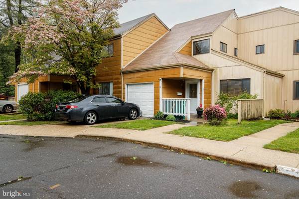 6 CHELSEA CT, Lindenwold, NJ 08021