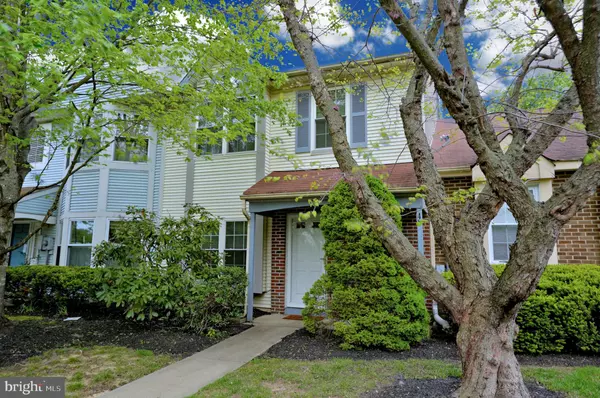 48 BEACON PL, Robbinsville, NJ 08691