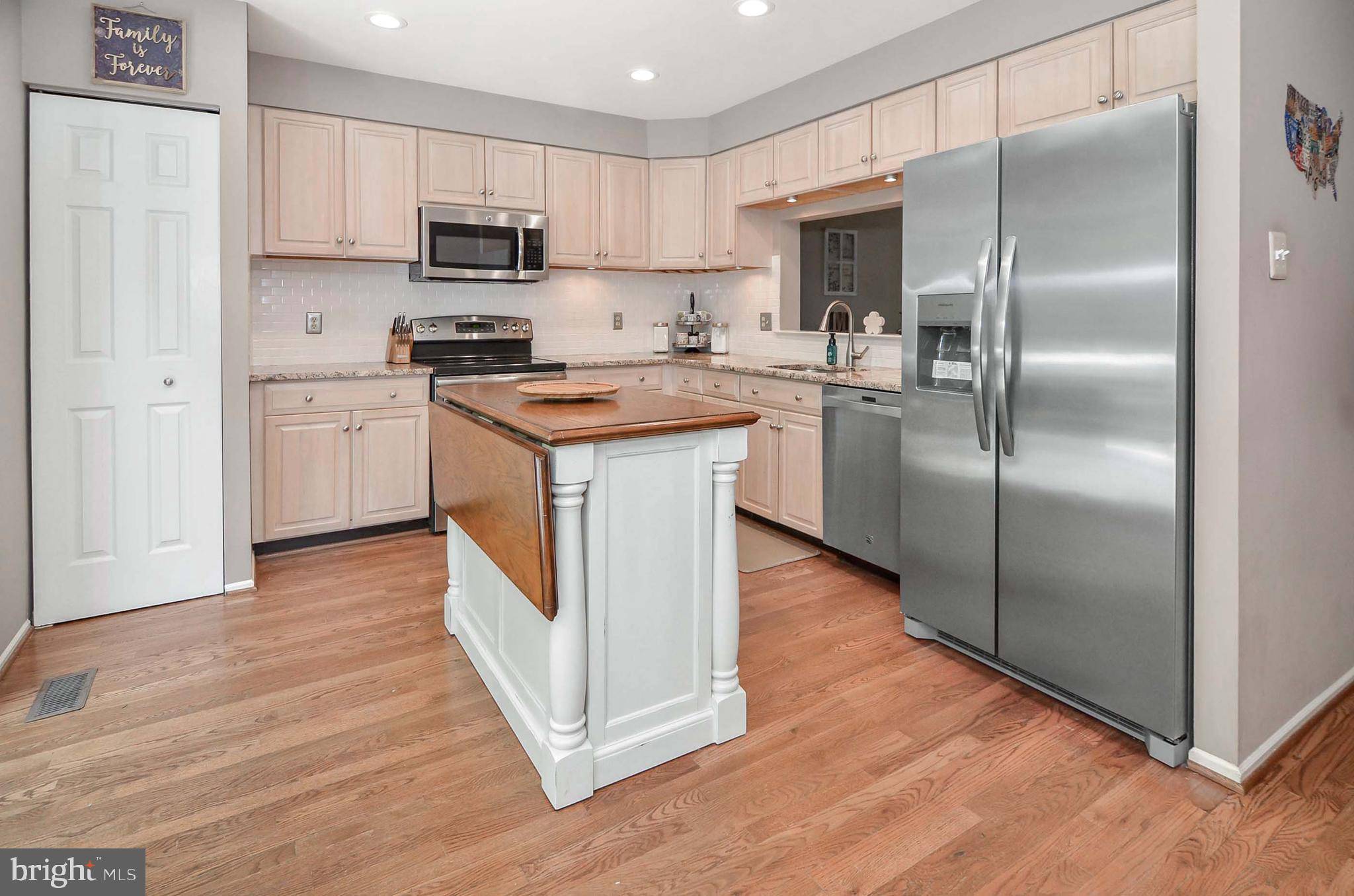 Parkville, MD 21234,72 ROGER VALLEY CT