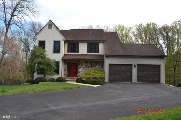 108 GRACE LN, Aston, PA 19014