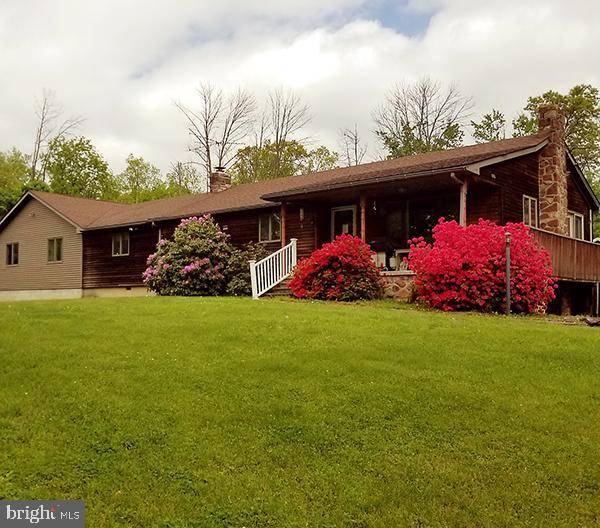 3094 TOWNSHIP WOODS RD, East Greenville, PA 18041