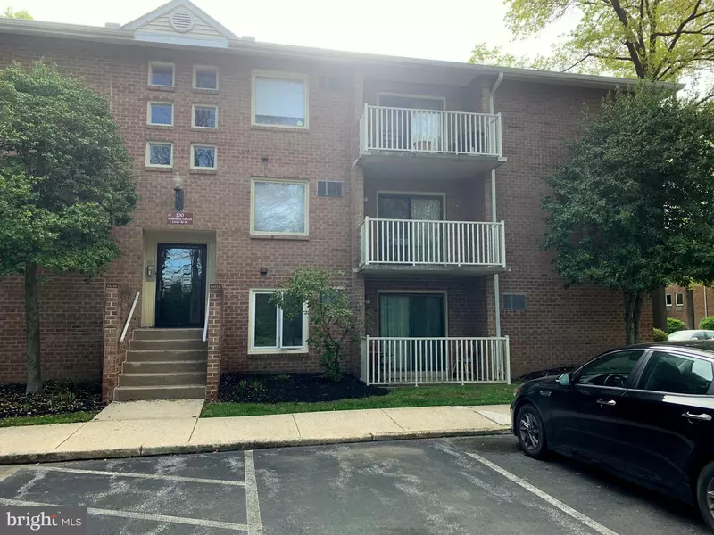 100 CAMPBELL CIR #D13, Downingtown, PA 19335