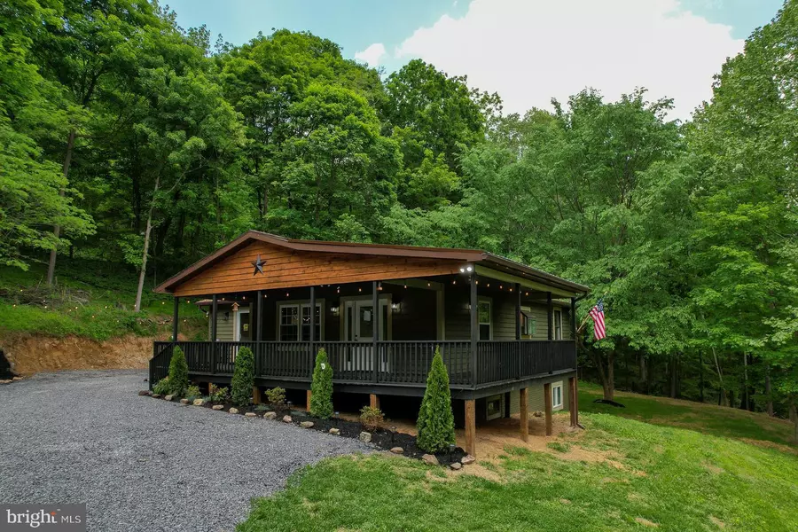 88 HESS LAND, Berkeley Springs, WV 25411