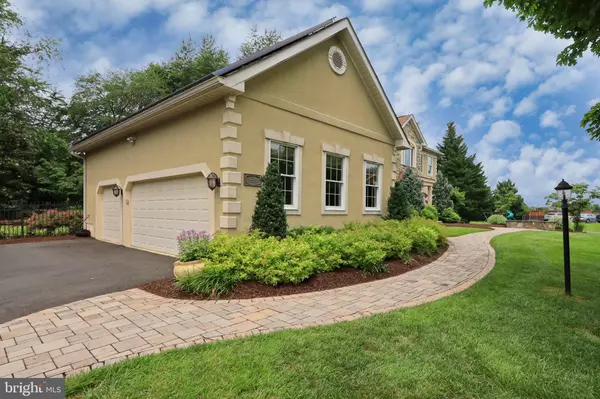 Vienna, VA 22182,1254 DUNN MEADOW CT