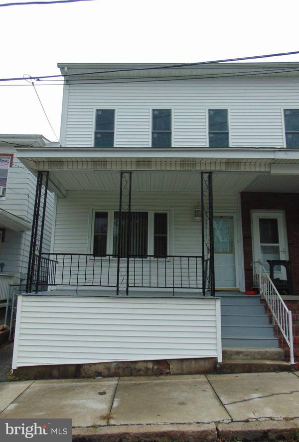 504 N FRONT ST, Minersville, PA 17954