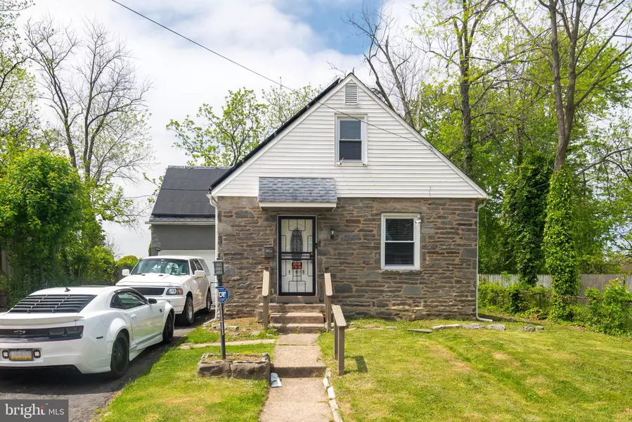 408 PERSHING AVE, Collingdale, PA 19023