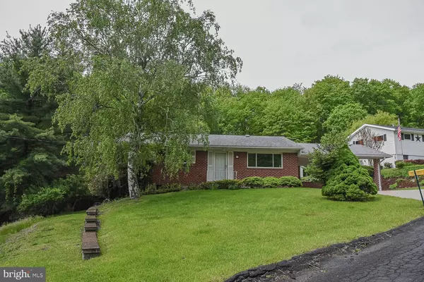 55 OLD ORCHARD DR, Keyser, WV 26726