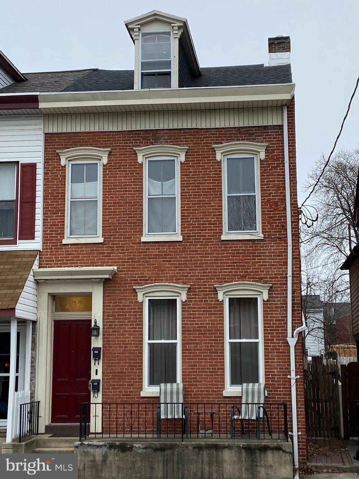 Columbia, PA 17512,233 UNION ST