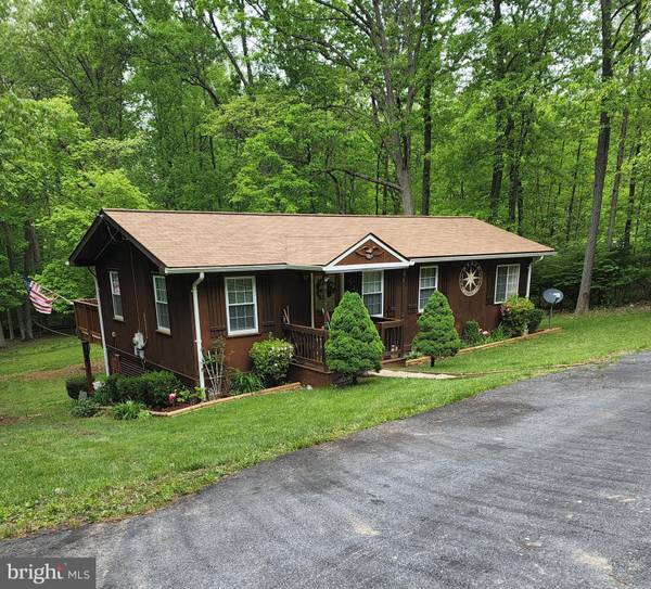 129 MOUNTAIN LAKE DR, Front Royal, VA 22630