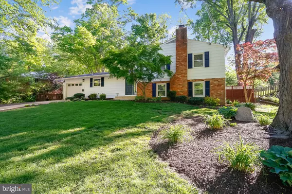 4223 BRAEBURN DR, Fairfax, VA 22032