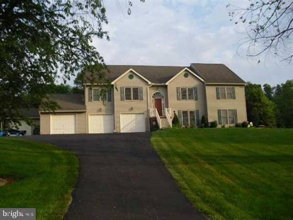 263 RICHLAND RD, Carlisle, PA 17015