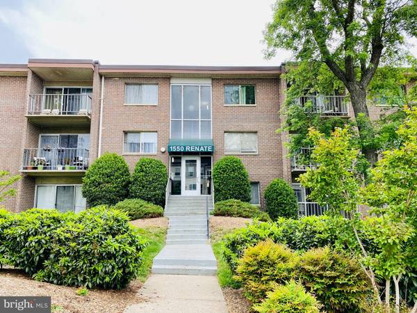 1550 RENATE DR #102, Woodbridge, VA 22192