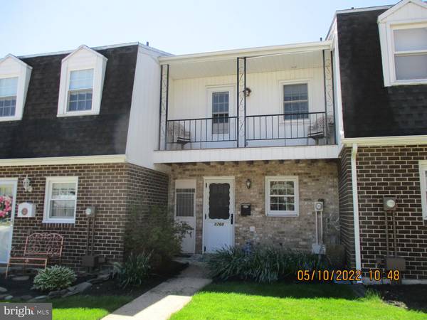 1708 DEVERS RD, York, PA 17404