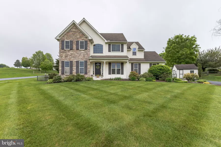 41 FLINTLOCK CIR, West Grove, PA 19390