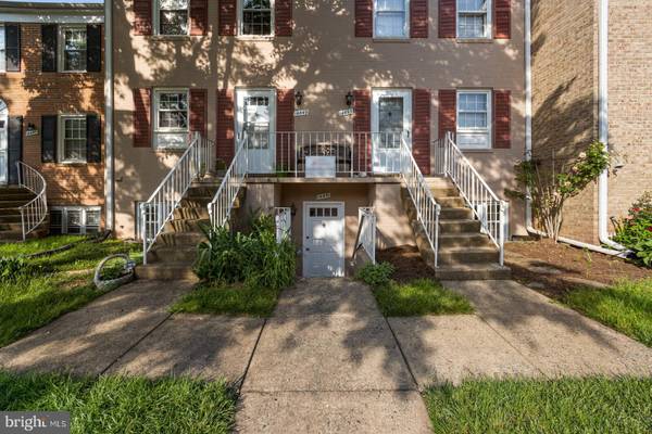 14451 COOL OAK LN #14451, Centreville, VA 20121