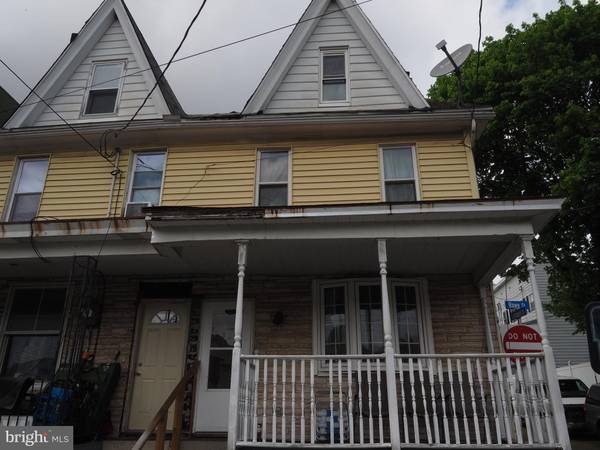 Tamaqua, PA 18252,417 W ROWE ST