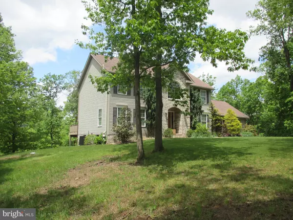 Fort Ashby, WV 26719,579 COLONIAL HEIGHTS DR