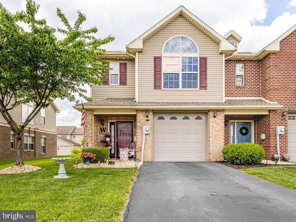 2015 POWELL DR #218, Chambersburg, PA 17201