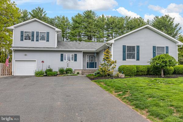 254 LAMBERTVILLE HOPEWELL RD, Hopewell, NJ 08525