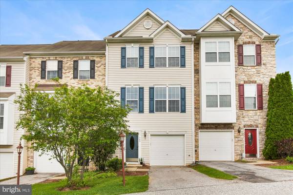 349 W CHESTNUT ST #17, Dallastown, PA 17313