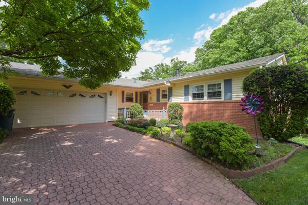 4301 IVANHOE PL, Alexandria, VA 22304