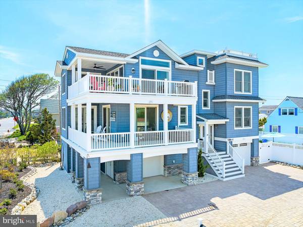 204 S 1ST ST, Surf City, NJ 08008