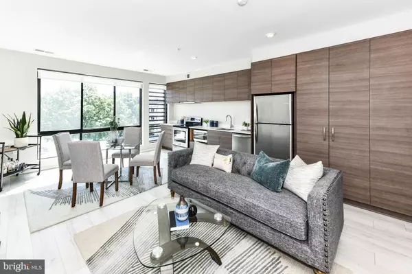 Washington, DC 20001,1550 11TH ST NW #304