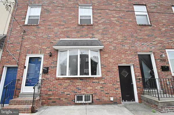 2935 E THOMPSON ST, Philadelphia, PA 19134