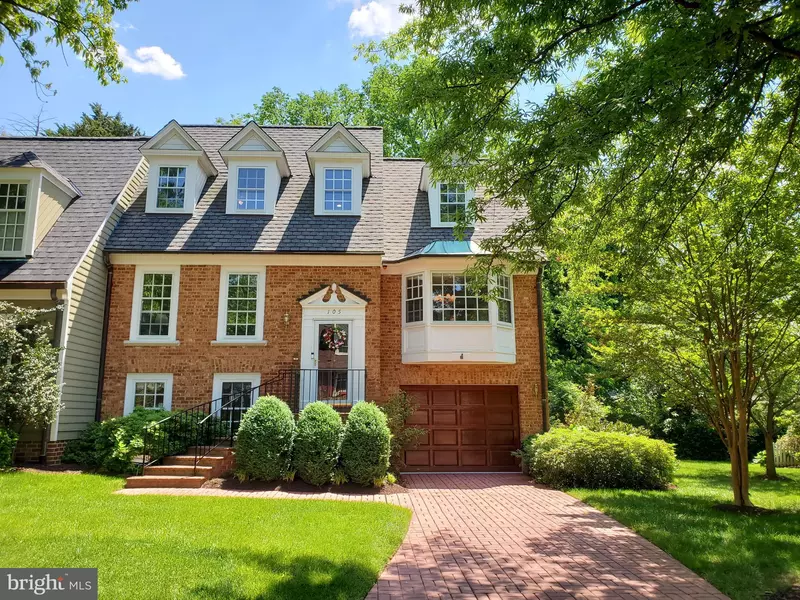 105 TOLLGATE WAY, Falls Church, VA 22046