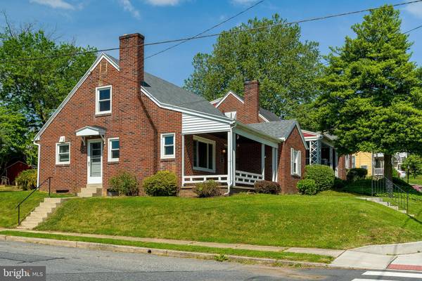 240 HERSHEY AVE, Lancaster, PA 17603