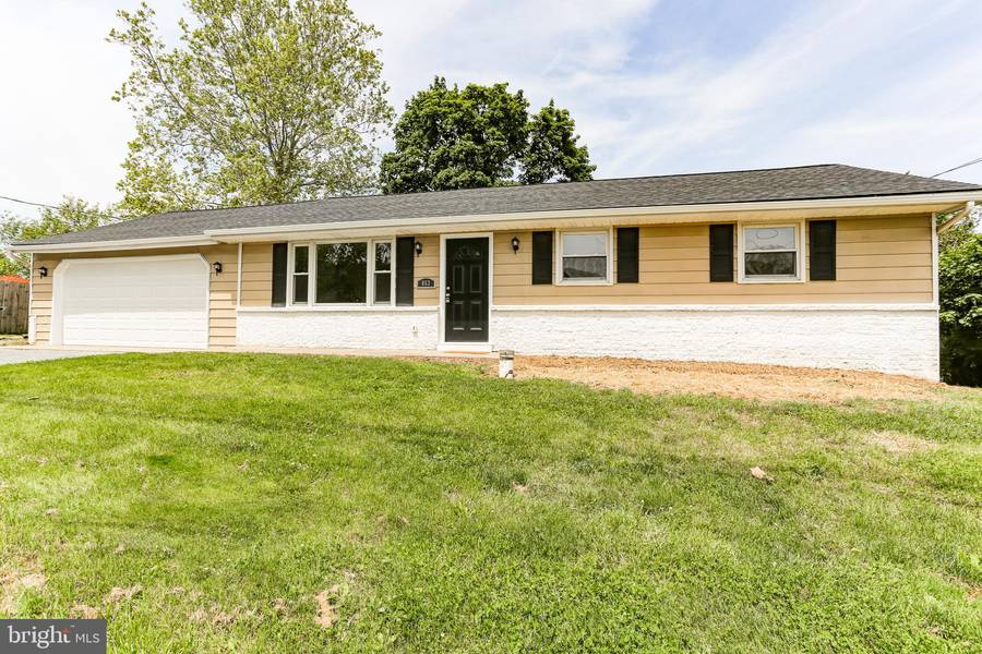 863 MAYTOWN RD, Elizabethtown, PA 17022