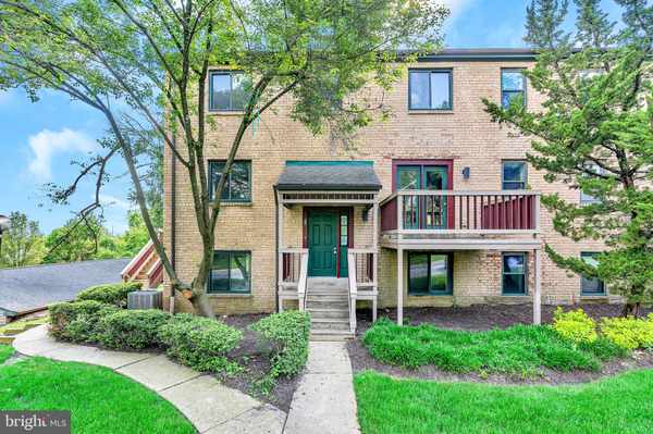 99 PALADIN DR, Wilmington, DE 19802