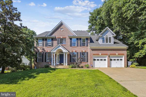 6532 FAIRLAWN DR, Mclean, VA 22101