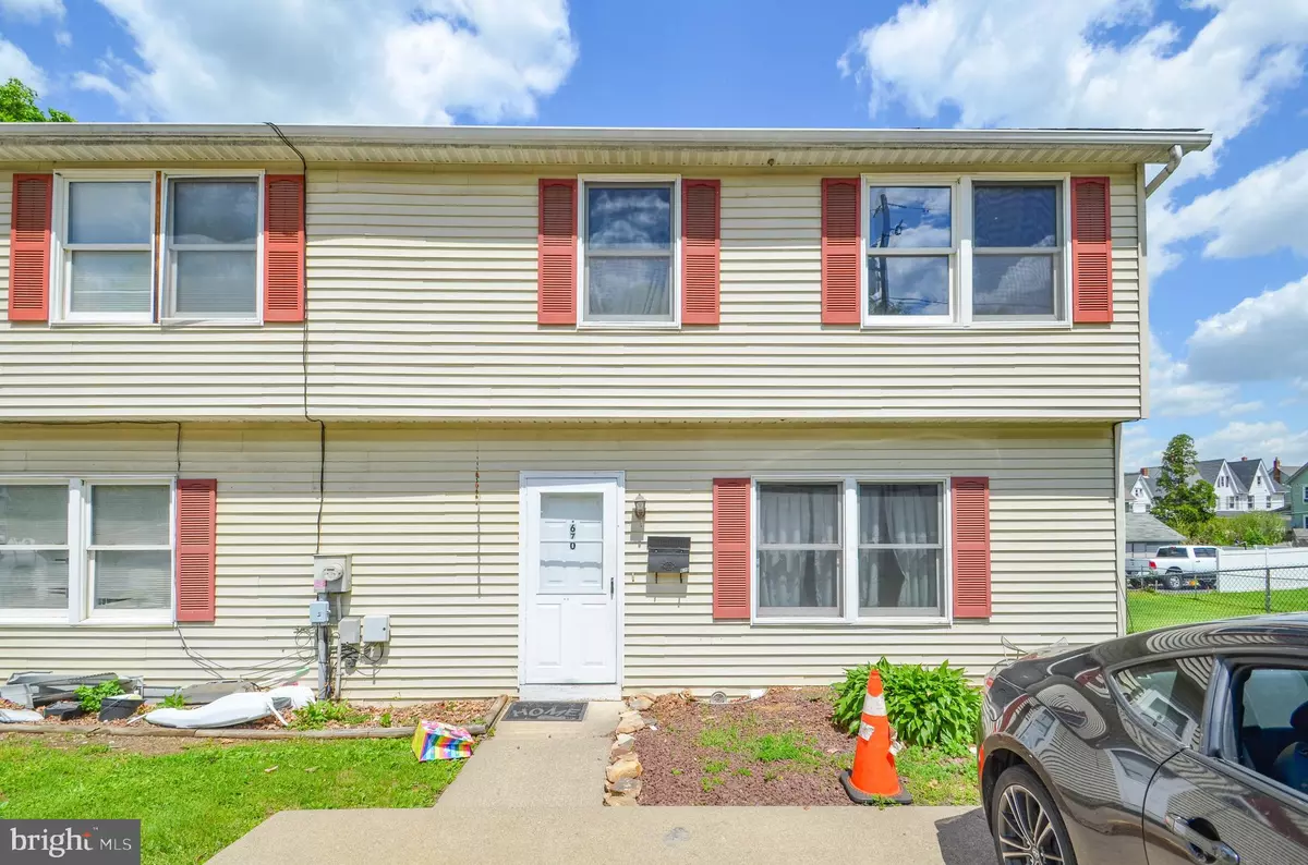 Slatington, PA 18080,670 W WASHINGTON ST