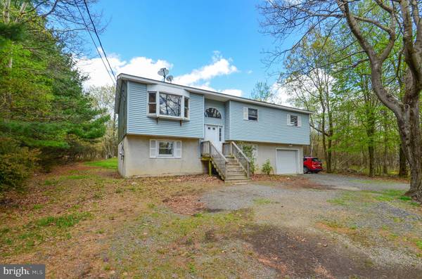 769 STONY MOUNTAIN RD, Albrightsville, PA 18210