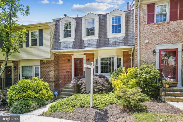 2729 CARTER FARM CT, Alexandria, VA 22306