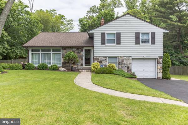 637 HOYT RD, Huntingdon Valley, PA 19006