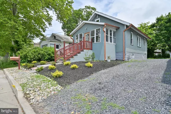 Vineland, NJ 08360,305 N 3RD ST